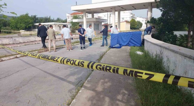 Milasta hastane önünde kadın cesedi bulundu
