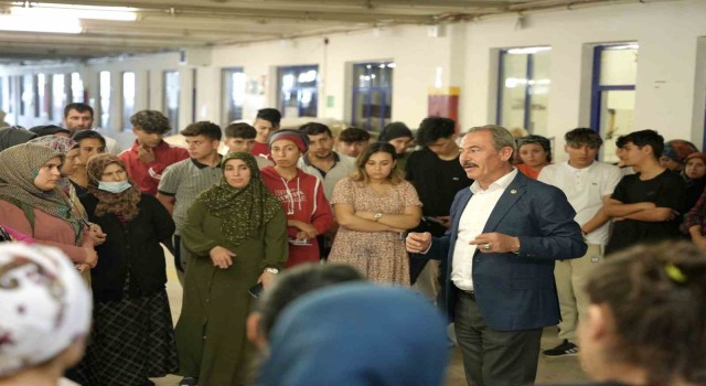 Milletvekili Şahin Tin, Denizliyi karış karış geziyor