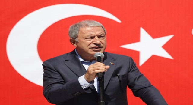 Milli Savunma Bakanı Akar: Türkiye sınırında çekildiği iddia edilen görüntüler gerçeği yansıtmıyor