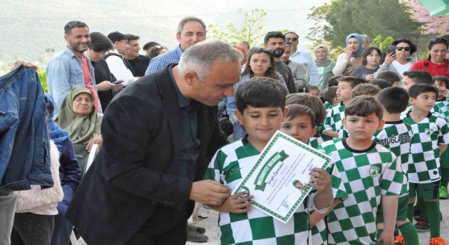 Muğlasporda 170 öğrenci sertifika aldı