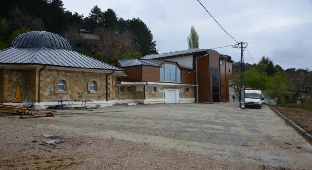 Murat Dağında restorasyonu tamamlanan hamamlar hizmete açıldı