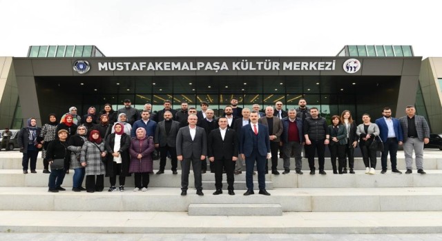 Mustafakemalpaşanın vizyon projeleri hizmete hazır