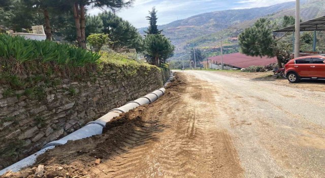 Nazilli Belediyesi Derebaşı Mahallesindeki çalışmalarına başladı