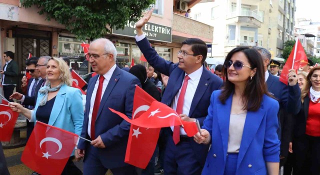 Nazillide 19 Mayıs coşkuyla kutlandı