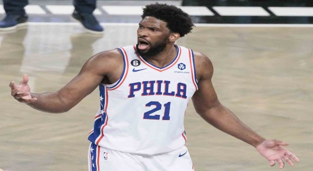NBAde normal sezonun MVPsi Joel Embiid seçildi