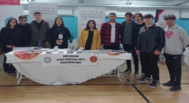 NEVÜ Yozgatta Üniversite Tanıtım ve Tercih Fuarında