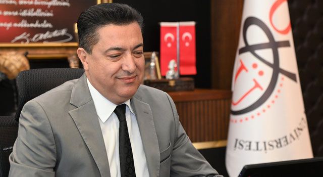 OKÜ Rektörü, TRT Çukurova Radyosunun konuğu oldu