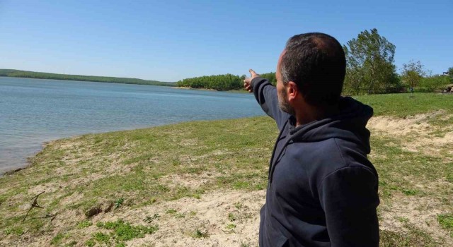 Ömerli Barajında biri bebek 4 kişi mahsur kaldı