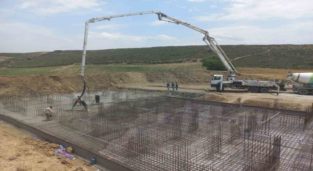Osmaniyede deprem konutlarının yapımı devam ediyor