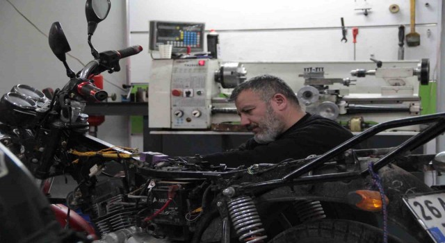 (ÖZEL) Sezon öncesi motosiklet bakımı sürücünün hem canını hem cebini koruyor