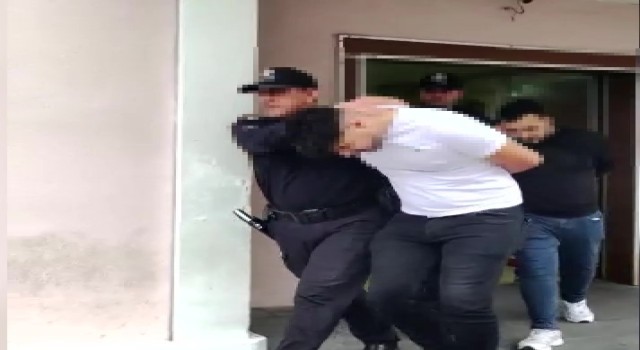 Pendikte darp ettikleri şahsı zorla araca bindirmeye çalışan 3 şüpheli yakalandı