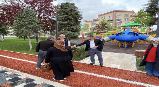 Pursaklarda yenilenen park vatandaşların hizmetine sunuldu