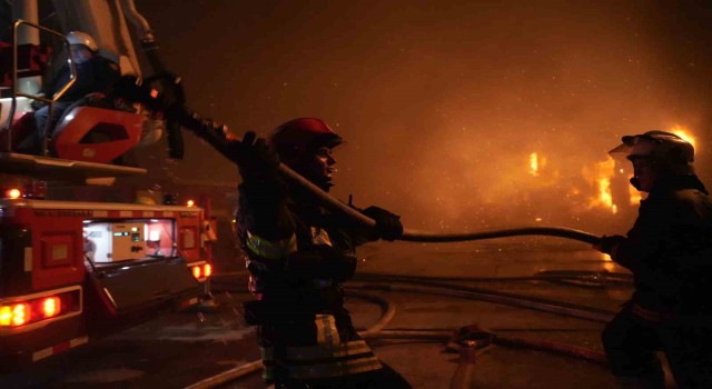 Rusya, Ukrayna Odessa'da depo ve sosyal tesisi vurdu