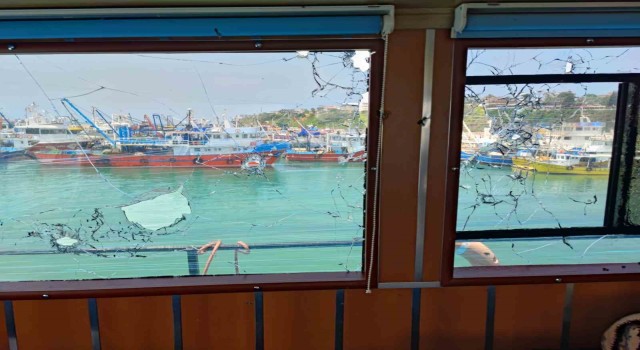 Saldırıya uğrayan teknedeki balıkçı anlattı: 2 gemi yanaştı sağlı sollu ateş açmaya başladı