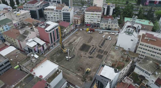 Samsuna 200 araçlı otopark ve meydan