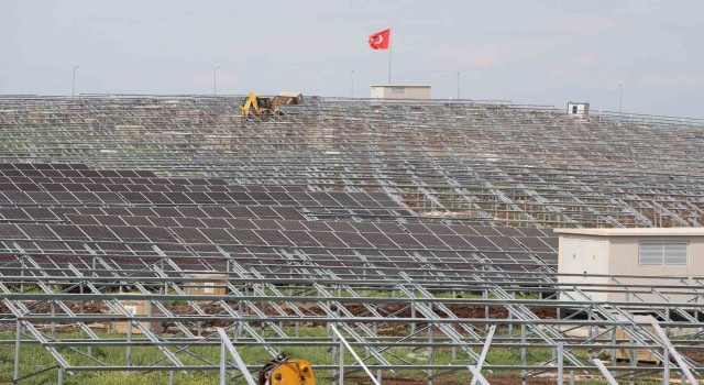 Şanlıurfada güneş tarlaları artıyor