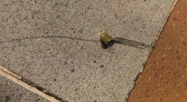 Seçim akşamı havaya sıkılan mermiler yağmur gibi yere düştü