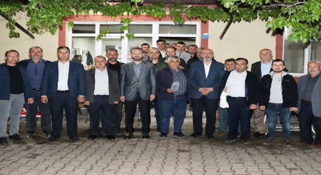 Seçimlerde yüzde 90 ve üzeri oy çıkaran Aslanapa ilçesi köylerine plaket