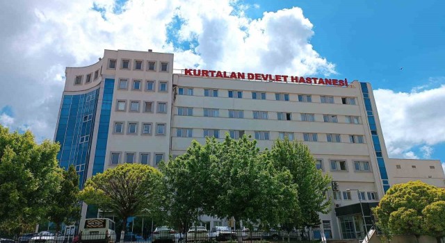 Siirtte otomobil şarampole yuvarlandı: 4 yaralı