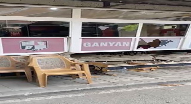 Silivride kadın sürücü ganyan bayiine çarptı: 1 ölü
