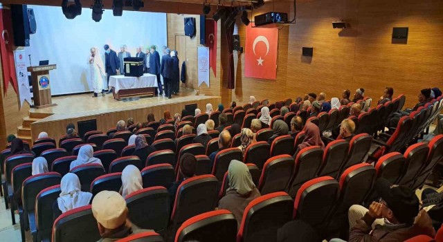 Simavda hacı adaylarına bilgilendirme semineri