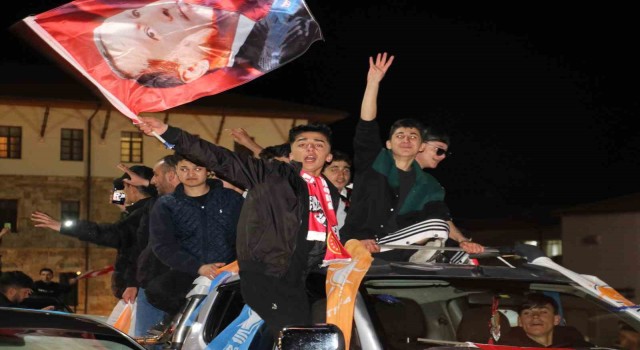 Sivasta seçim kutlamaları erken başladı