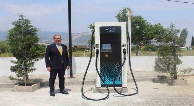 Söke Borsa Aydının ilk Trugo Elektrikli Araç Şarj İstasyonunu kurdu