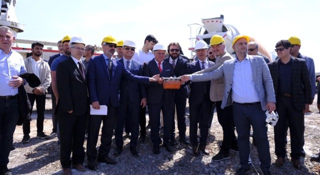 Soma Organize Sanayi Bölgesinde ilk fabrikanın temeli atıldı