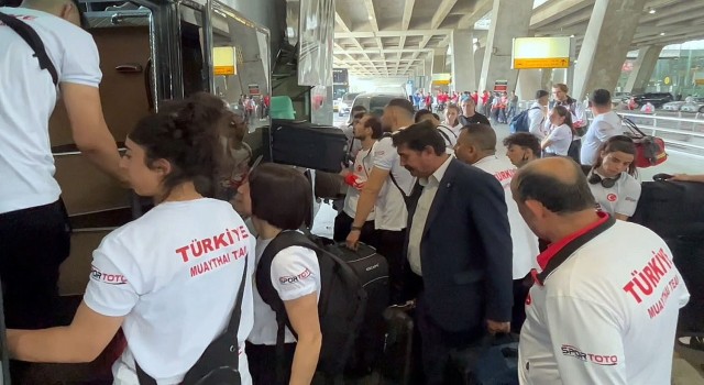 Son dünya şampiyonu Türkiye Muaythai Milli Takımı, Taylanda ulaştı
