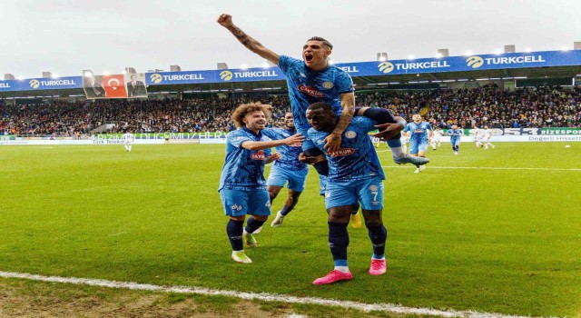 Spor Toto 1. Lig: Çaykur Rizespor: 4 - Tuzlaspor: 2