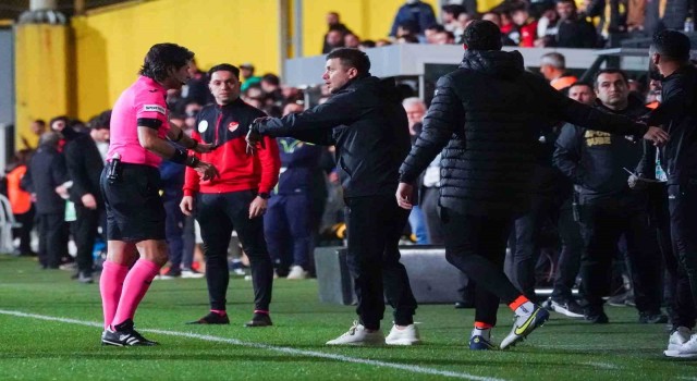 Spor Toto Süper Lig: İstanbulspor: 1 - Giresunspor: 0 (Maç sonucu)