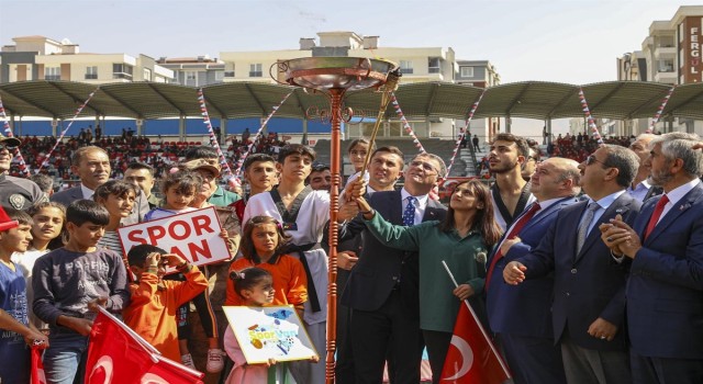 ‘Spor Van projesiyle 220 bin öğrenci sporla tanıştı