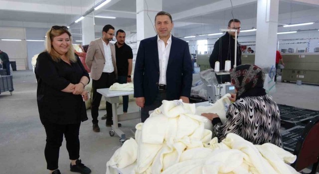 STSO Başkanı Kuzu, Siirtte yeni açılan tekstil fabrikasını inceledi