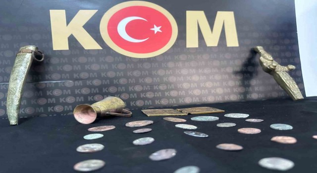 Tarihi eser kaçakçılığı operasyonunda 2 şüpheli serbest bırakıldı