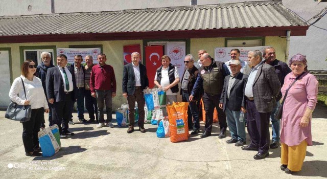 ‘Tarım Arazilerinin Kullanımının Etkinleştirilmesi Projesiyle tohumlar dağıtıldı
