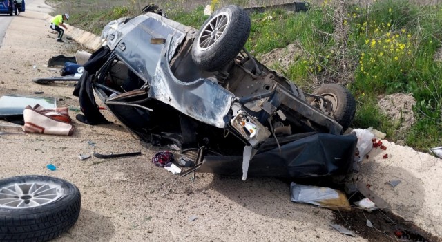 Tavşanlıda trafik kazası, aynı aileden 3 kişi yaralandı