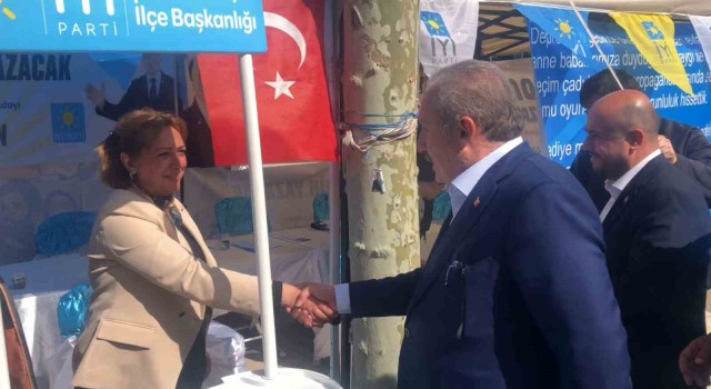 TBMM Başkanı Şentoptan partilerin seçim stantlarına ziyaret