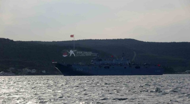 ‘TCG Anadolu Çanakkale Boğazından geçti