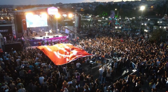 Tekirdağda gençlik konseri
