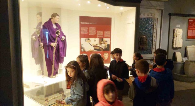 Tekirdağdaki öğrenciler müzeleri gezdi