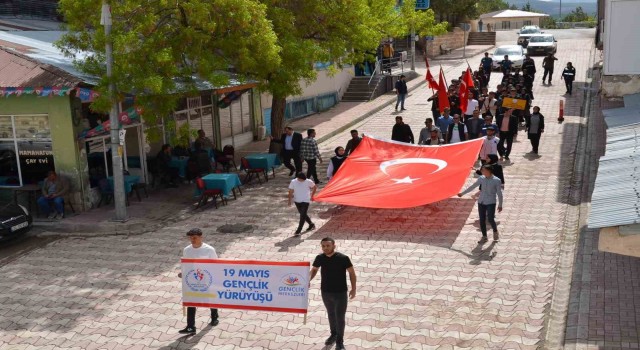 Tercanda Gençlik Yürüyüşü yapıldı