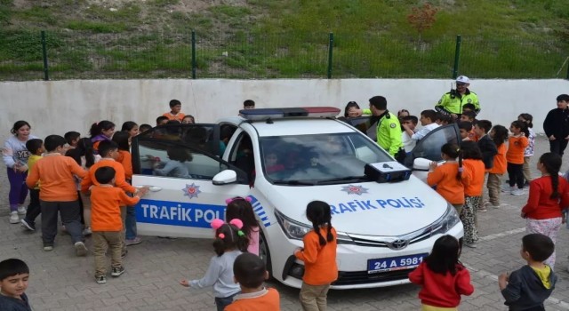 Tercanda öğrencilere güvenli trafik eğitimi verildi