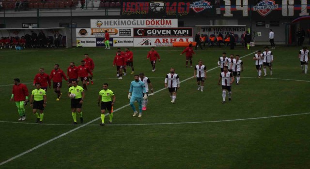TFF 2. Lig Play-Off 1. Tur: 1461 Trabzon: 1 - Vanspor: 1