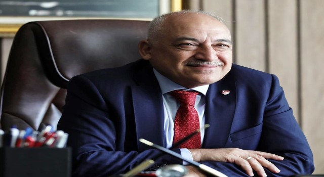 TFF Başkanı Büyükekşiden yabancı kuralı açıklaması: 5 yıllık planı gözden geçirip karara bağlayacağız
