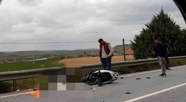 Tırla çarpışan motosiklet sürücüsü hayatını kaybetti