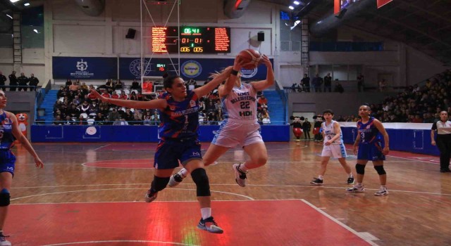 TKBL Play-Off: İzmit Belediyespor: 97 - Antalya Güneşi: 62