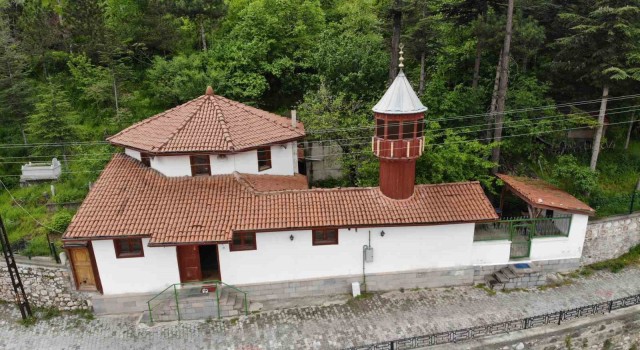 Tokattın ilk camisi olduğu iddia ediliyor, rivayetleri saymakla bitmiyor
