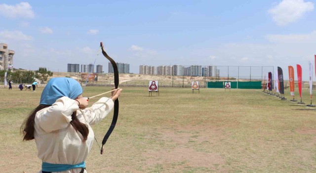 Toroslarda Ataya vefa için Türk Okçuluğu Turnuvası yapıldı