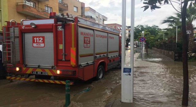 Turgutlu yağmura teslim