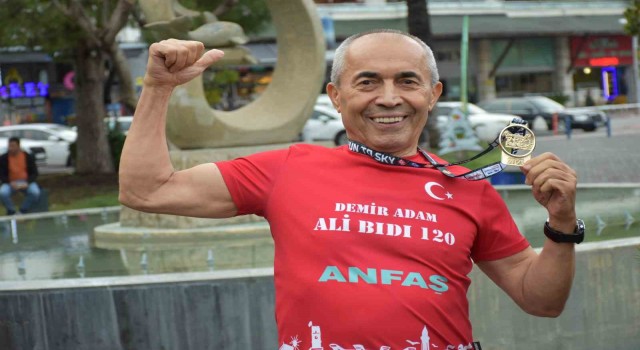 Türkiyenin ‘Demir adamı 74 yaşındaki milli sporcu Ali Bıdıya özel ödül